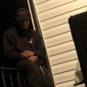 Meet your Posher, Clifton